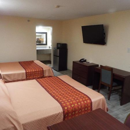 Texas Inn Harlingen Εξωτερικό φωτογραφία