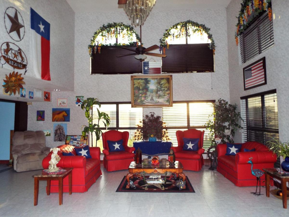 Texas Inn Harlingen Εξωτερικό φωτογραφία