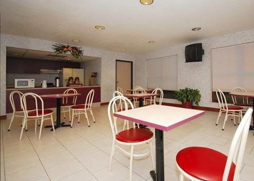 Texas Inn Harlingen Εστιατόριο φωτογραφία