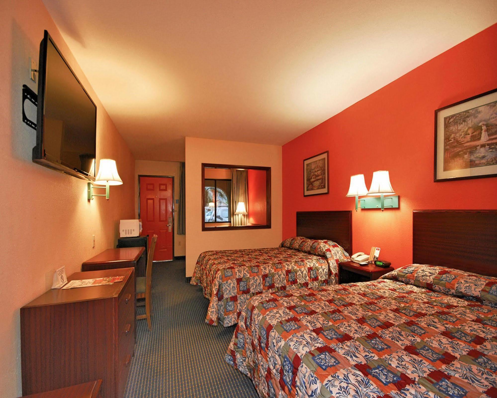 Texas Inn Harlingen Εξωτερικό φωτογραφία