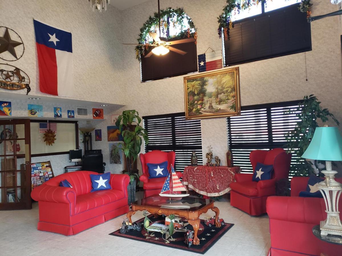 Texas Inn Harlingen Εξωτερικό φωτογραφία